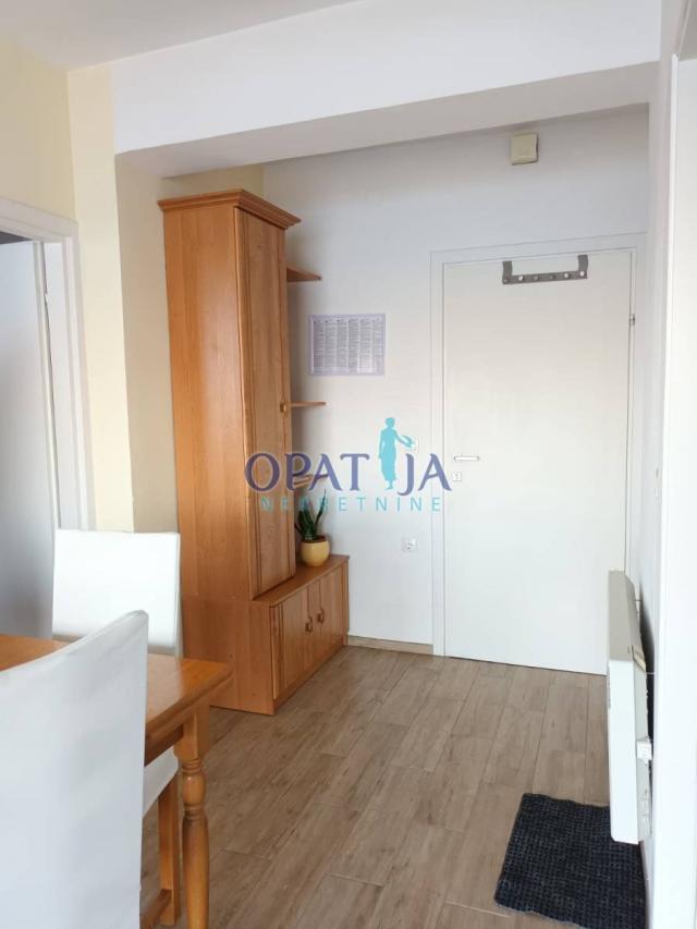 Opatija - prekrasan Stan s velikim balkonom i pogledom na more