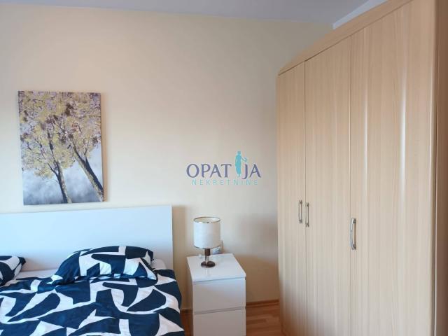 Opatija - prekrasan Stan s velikim balkonom i pogledom na more