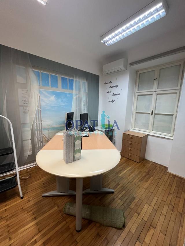 Flats Opatija - Centar, Opatija, 60m2