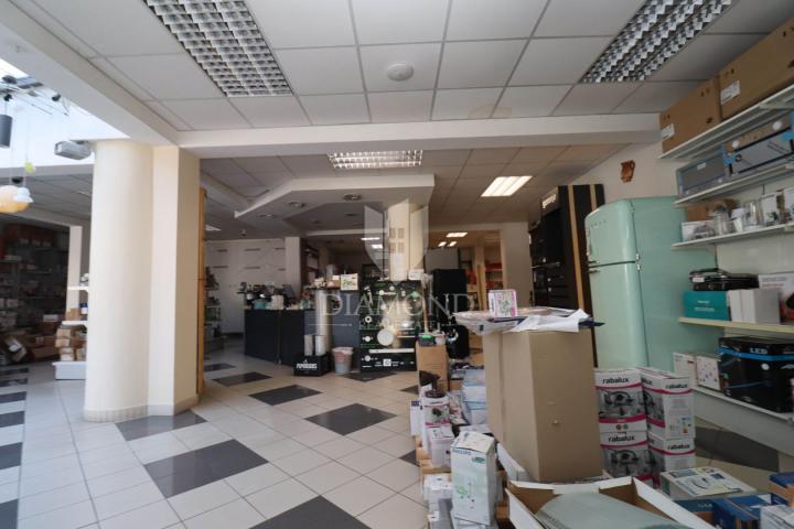 Pula, Poslovni prostor na odličnoj lokaciji