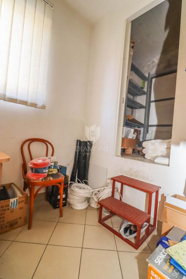 Pula, Poslovni prostor na odličnoj lokaciji