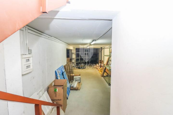 Pula, Poslovni prostor na odličnoj lokaciji