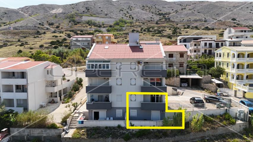 GRAD PAG – Dva apartmana - 46 m² i 74 m²