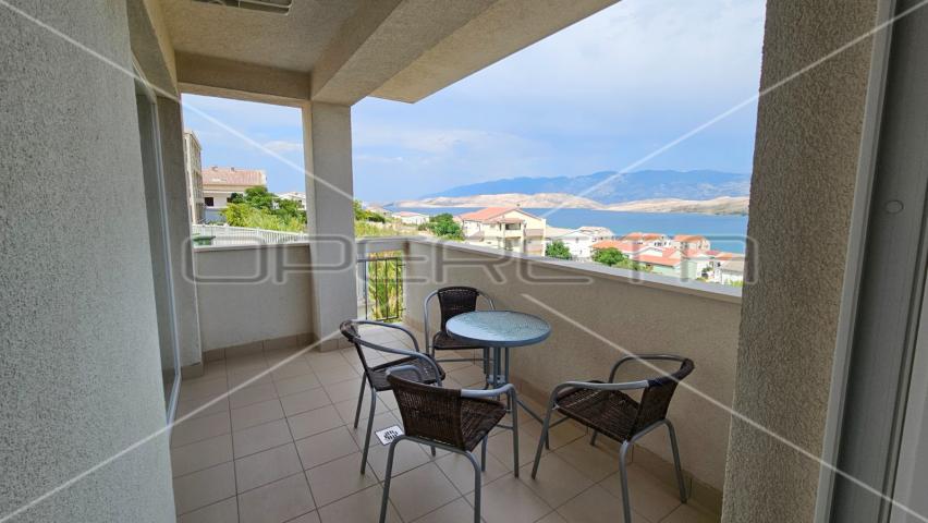 GRAD PAG – Dva apartmana - 46 m² i 74 m²