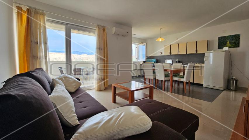 GRAD PAG – Dva apartmana - 46 m² i 74 m²