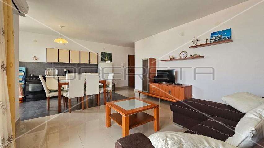 GRAD PAG – Dva apartmana - 46 m² i 74 m²
