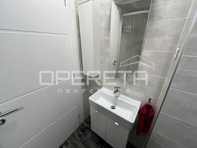 Prodaja, Stan, Prečko, Ronjgova, 3,5s, 110m2