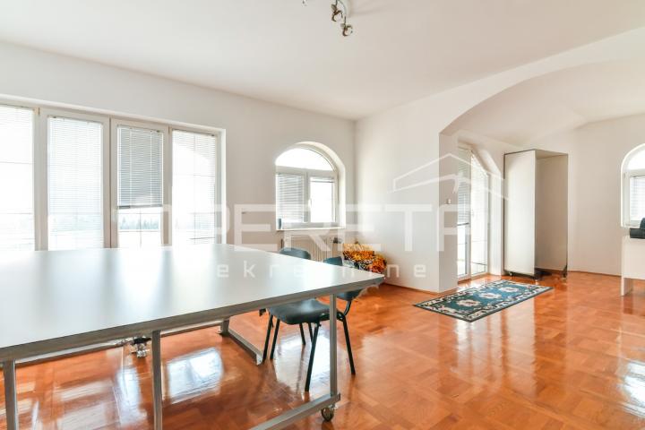 Prodaja, Kuća, Gajnice, Zelena magistrala, Samostojeća, 340m2