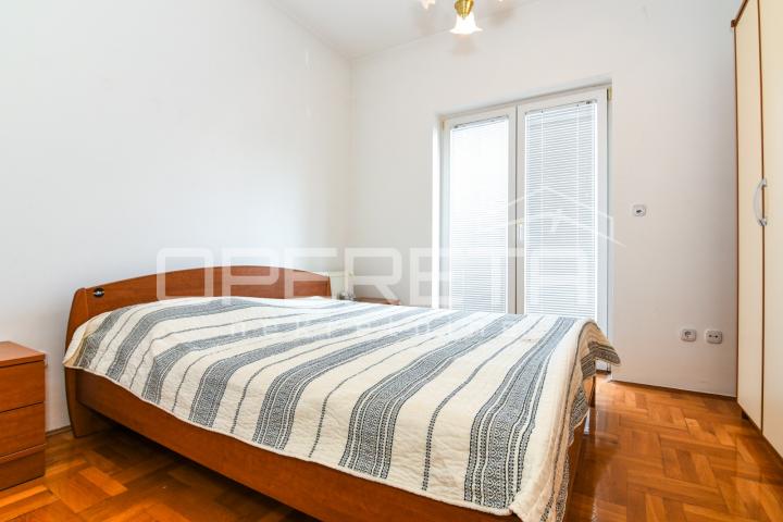 Prodaja, Kuća, Gajnice, Zelena magistrala, Samostojeća, 340m2