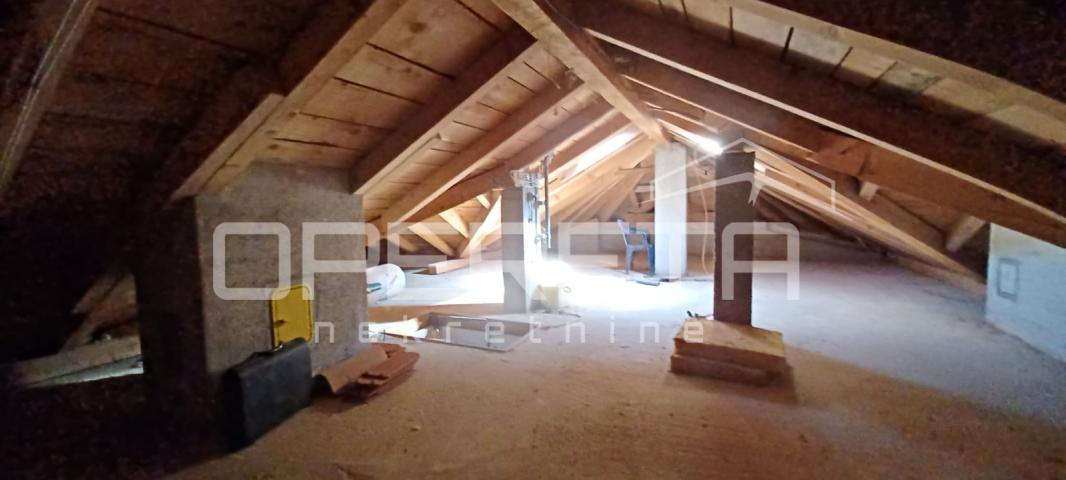 Prodaja, Kuća, Gajnice, Zelena magistrala, Samostojeća, 340m2
