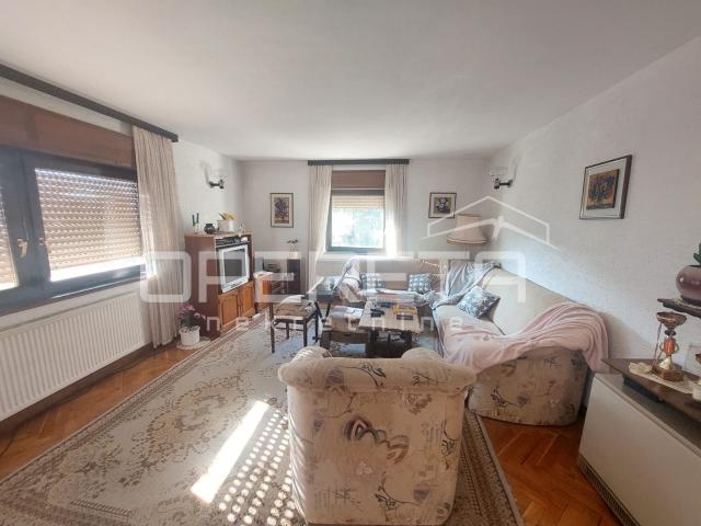 Prodaja, Kuća, Sesvete, Augusta Šenoe, Samostojeća, 312m2
