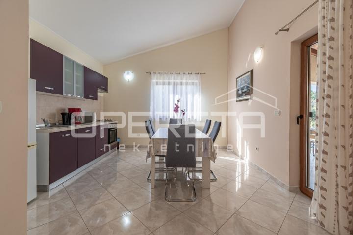 Prodaja, Kuća, Tinjan, Radetići, Samostojeća, 140m2