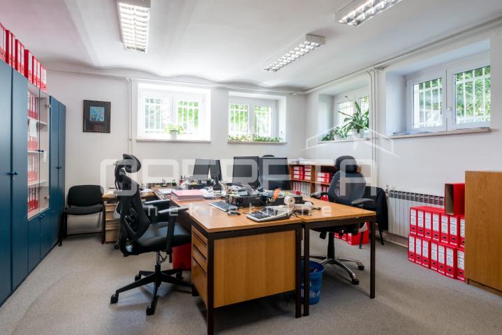 Prodaja, Kuća, Centar, Centar, Samostojeća, 600m2