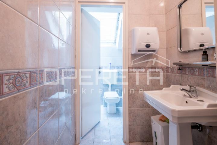 Prodaja, Kuća, Centar, Centar, Samostojeća, 600m2