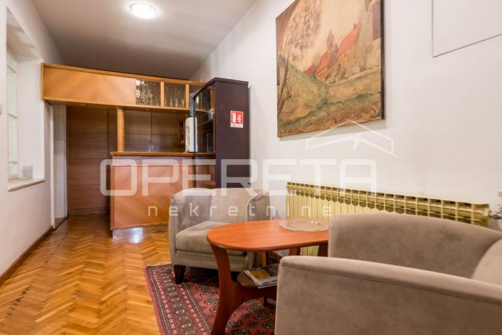 Prodaja, Kuća, Centar, Centar, Samostojeća, 600m2