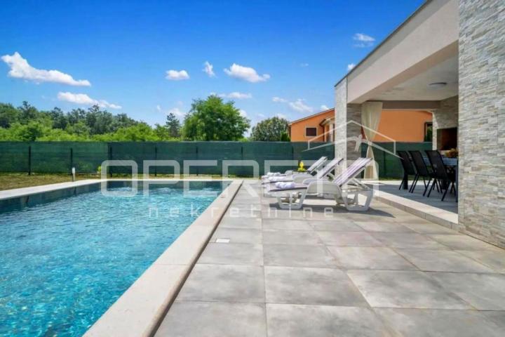 Istra, Labin, nova prizemnica 130 m2, 3ss, mirna lokacija