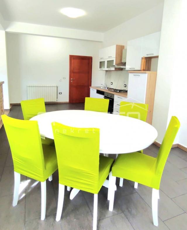 Istra, Galižana, apartmanska kuća + građevinsko zemljište, pogled na more