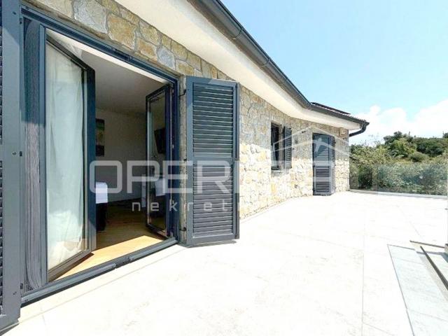 Prodaja, Kuća, Pag, Jakišnica , Samostojeća, 240m2