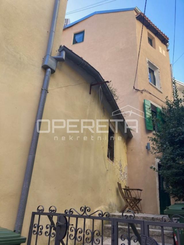 Prodaja, Kuća, Rovinj, Rovinj, Samostojeća, 100m2