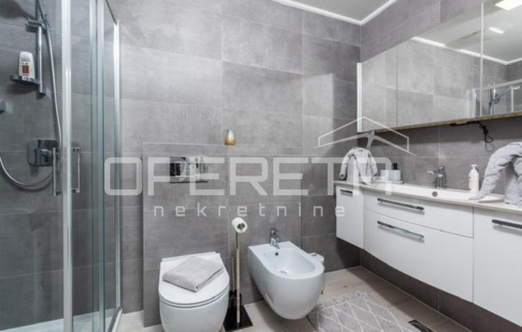 Prodaja, Kuća, Borik,  Rovinj, Samostojeća, 152m2