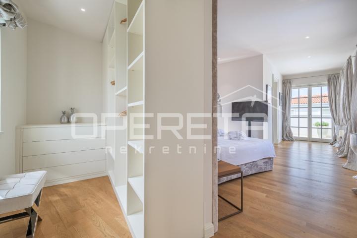 ISTRA, POREČ (OKOLICA) - Bezvremenska vila s bazenom - investicija u luksuz