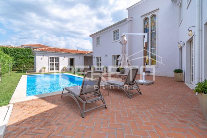 ISTRA, POREČ (OKOLICA) - Bezvremenska vila s bazenom - investicija u luksuz