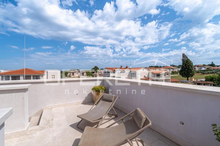 ISTRA, POREČ (OKOLICA) - Bezvremenska vila s bazenom - investicija u luksuz