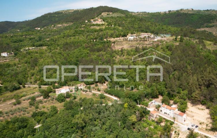 Prodaja, Kuća, Motovun, Motovun, Samostojeća, 220m2