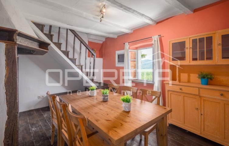 Prodaja, Kuća, Motovun, Motovun, Samostojeća, 220m2