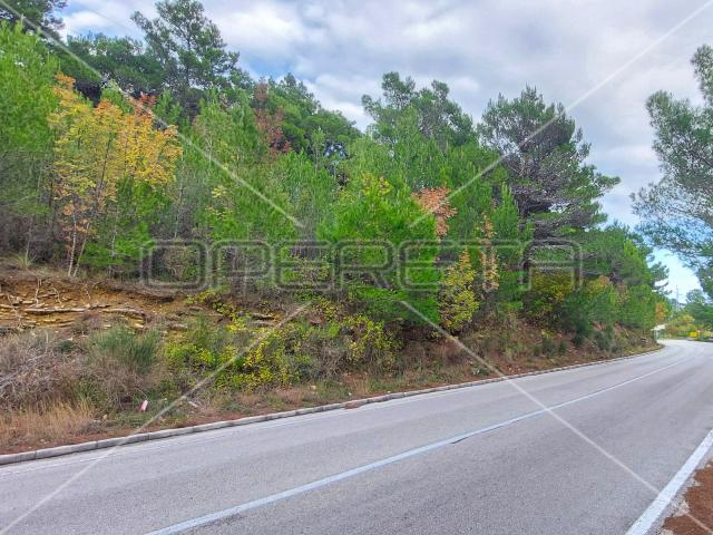 Tugare, Naklice, poljoprivredno zemljište 1.736 m2