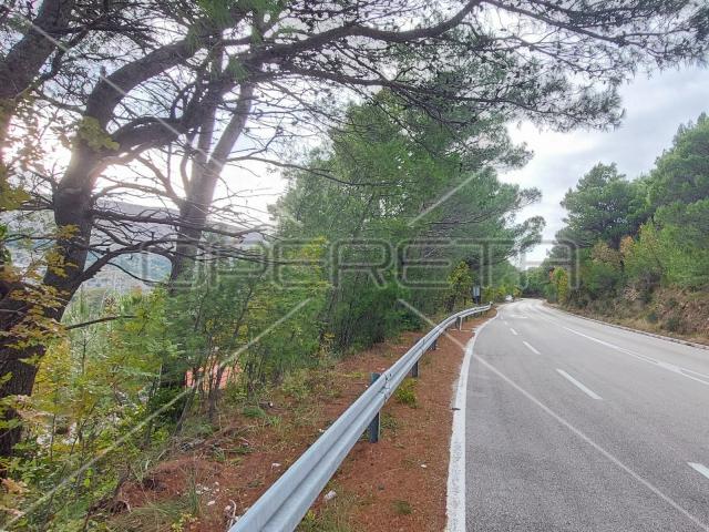 Tugare, Naklice, poljoprivredno zemljište 1.736 m2