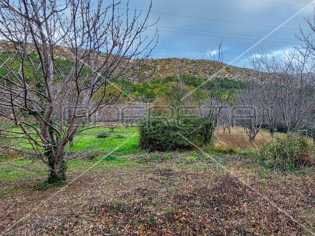 Tugare, Naklice, poljoprivredno zemljište, 332 m2