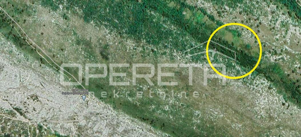 Tugare Naklice, poljoprivredno zemljište 2.881 m2