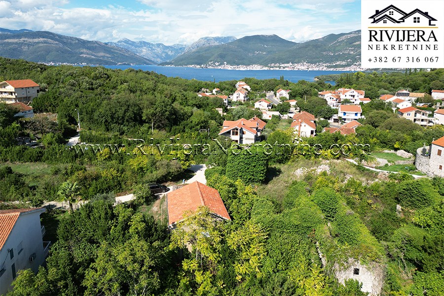 House in Radovici Tivat near Luštica Bay