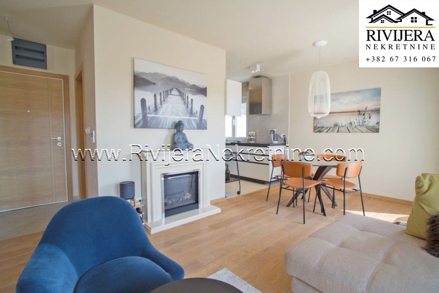 Lovely two-bedroom apartment in Pod Kuk Tivat