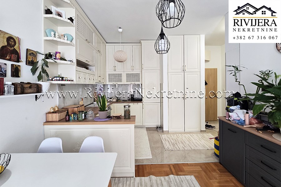Modern Comfortable Apartment Radanovići Kotor