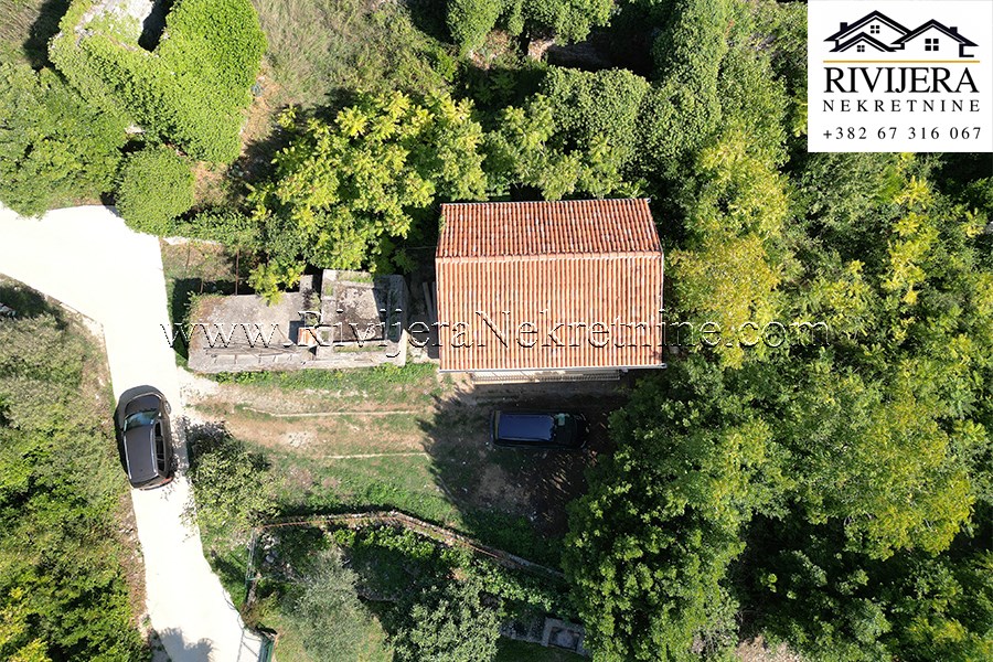 House in Radovici Tivat near Luštica Bay