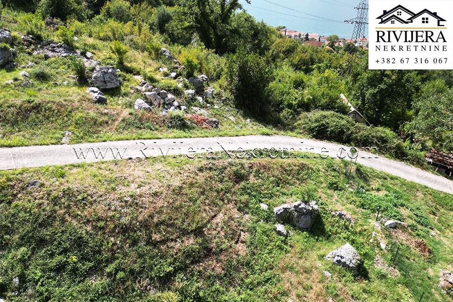 Placevi sa pogledom na more Risan Kotor