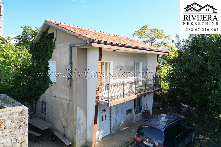 House in Radovici Tivat near Luštica Bay
