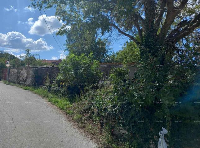 Građevinsko zemljište Građevinsko zemljište 490 m2. Blizina Juršića. 