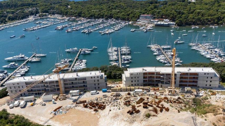 Stan Prodaja modernih stanova u ekskluzivnoj zgradi sa pogledom na Marinu, Pula!