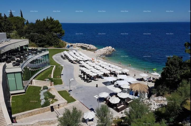 Stan UMAG, Luksuzni resort s krovnim infinity bazenom!