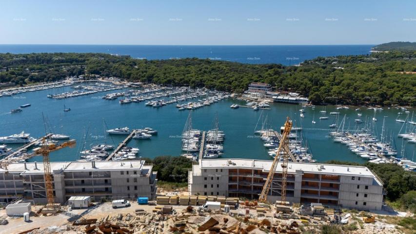 Stan Prodaja modernih stanova u ekskluzivnoj zgradi sa pogledom na Marinu, Pula!
