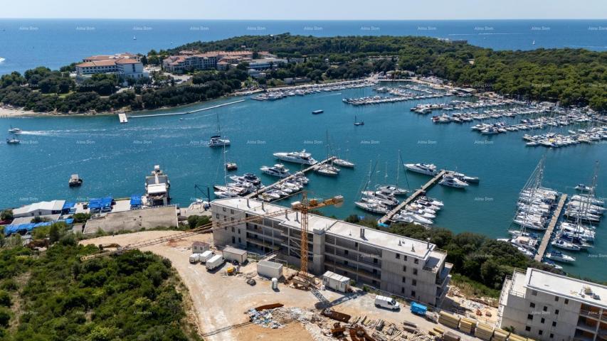 Stan Prodaja modernih stanova u ekskluzivnoj zgradi sa pogledom na Marinu, Pula!