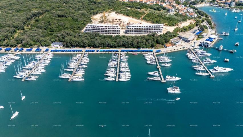 Stan Prodaja modernih stanova u ekskluzivnoj zgradi sa pogledom na Marinu, Pula!