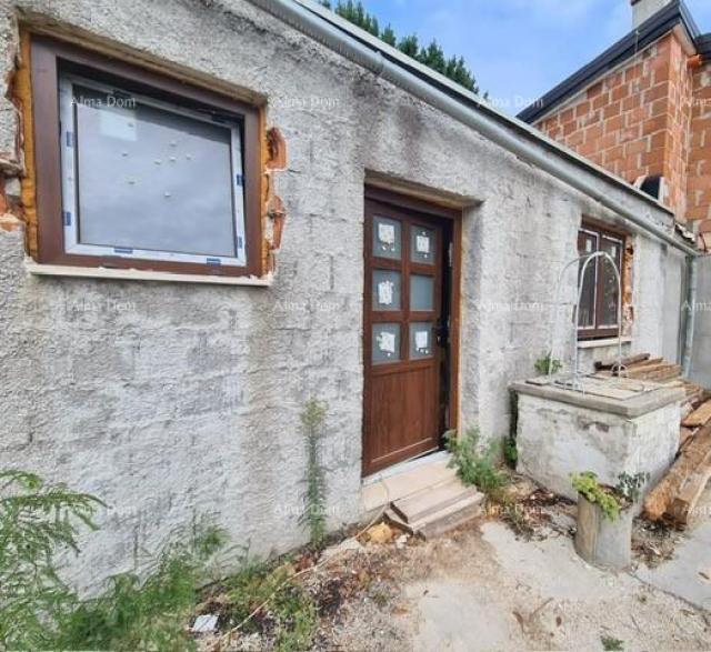 Haus Zu verkaufen: Haus mit Weinkeller in der Renovierungsphase, Krnica!