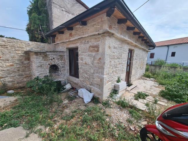 Haus Zu verkaufen: Haus mit Weinkeller in der Renovierungsphase, Krnica!