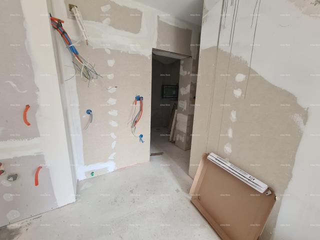 Haus Zu verkaufen: Haus mit Weinkeller in der Renovierungsphase, Krnica!