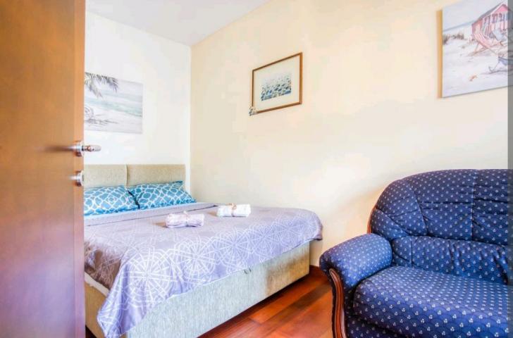 Prodaja jednosobnog stana 52m2 u centru Budve