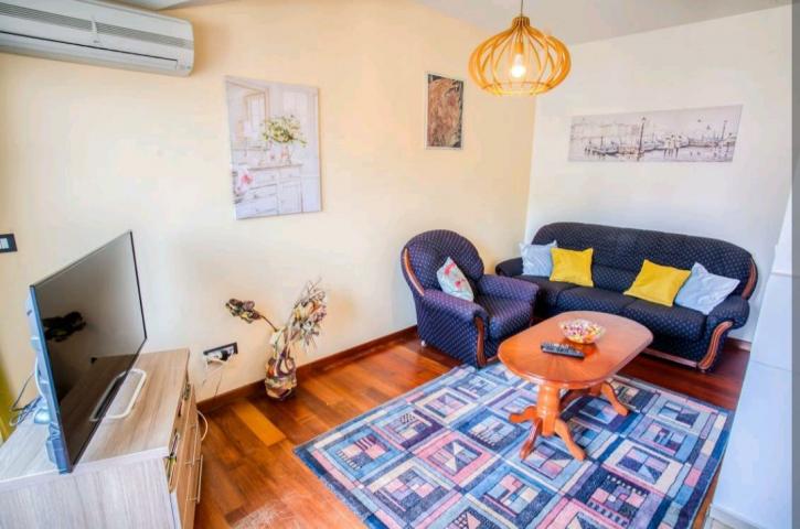 Prodaja jednosobnog stana 52m2 u centru Budve